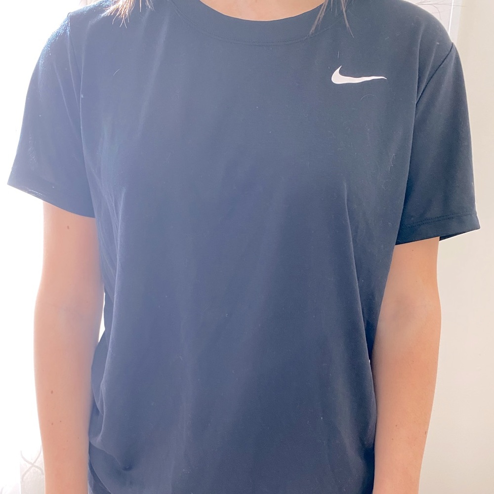 nike black top